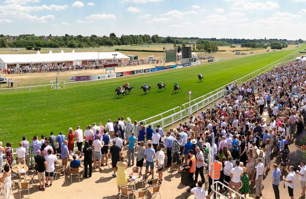 Leicester Racecourse Horse Racing Leicester Race Day Restaurant Leicester Racecourse Horse Racing Leicester Race Day Restaurant